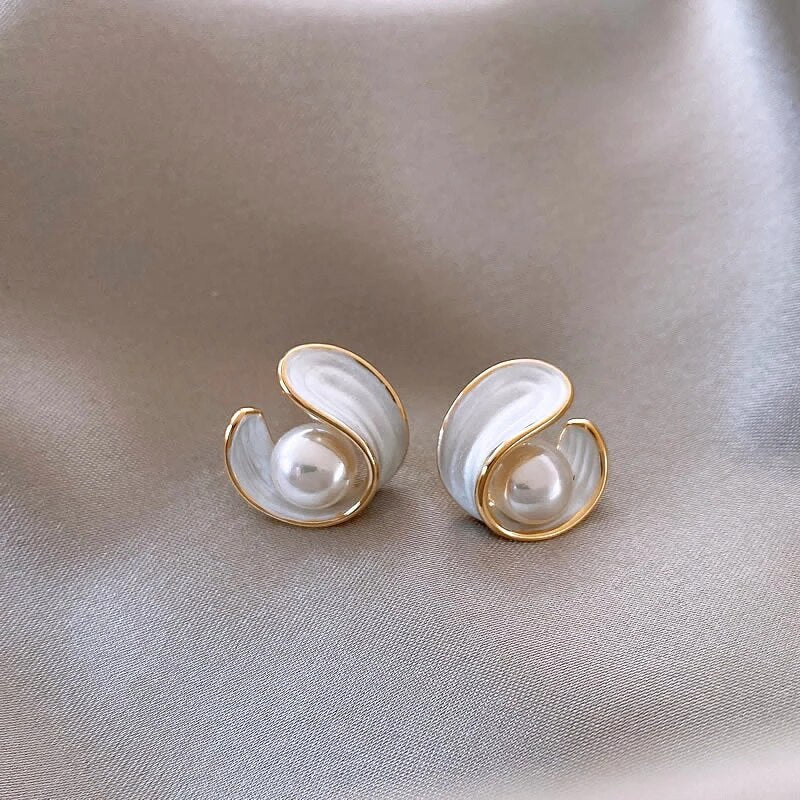 Luxury White Opal Earrings with Pearls Gold - Jewels Heaven